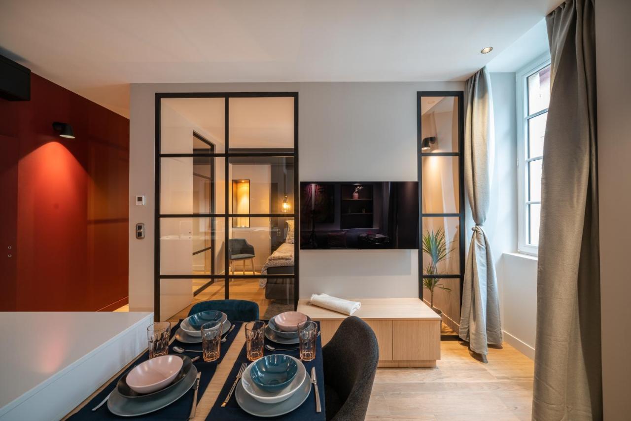 Le Luxury Design De La Vieille Ville Annecy Eksteriør billede